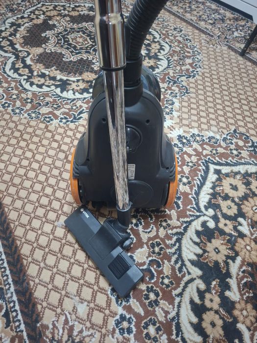 Пылесос Vitek 2200w