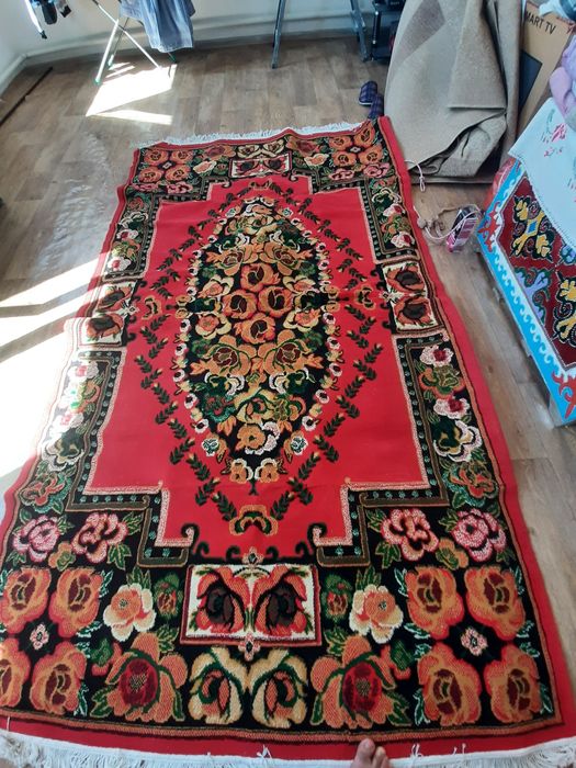 Продаётся Ковёры