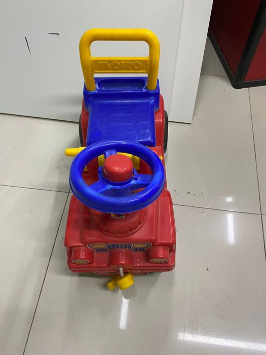 Толокар машинка с буксиром