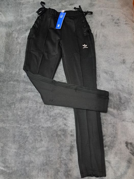 Pantaloni adidas, 2xs merg S,slim fit