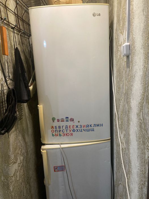 продам холодильник