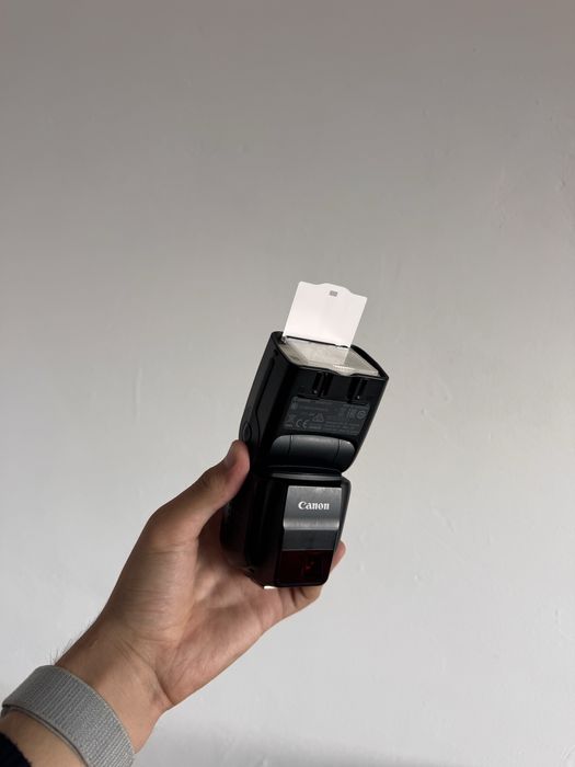 Светкавица canon speedlite 430ex iii rt