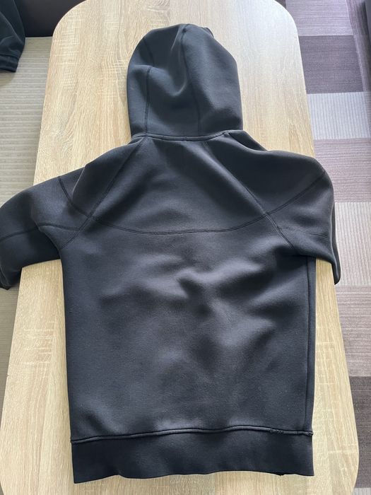 Nike tech fleece горнище