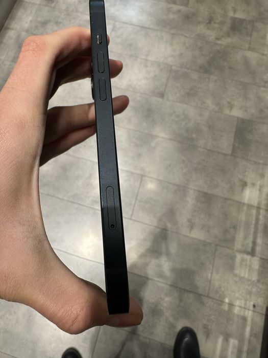 Iphone 13 ozi 81% karobkali