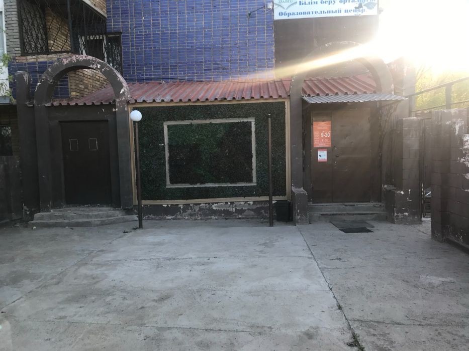 Продаю действующее кафе