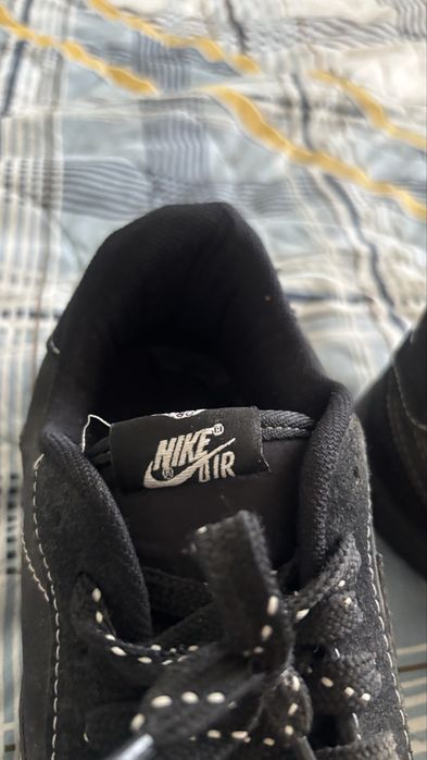 Jordan 1 low travis scott