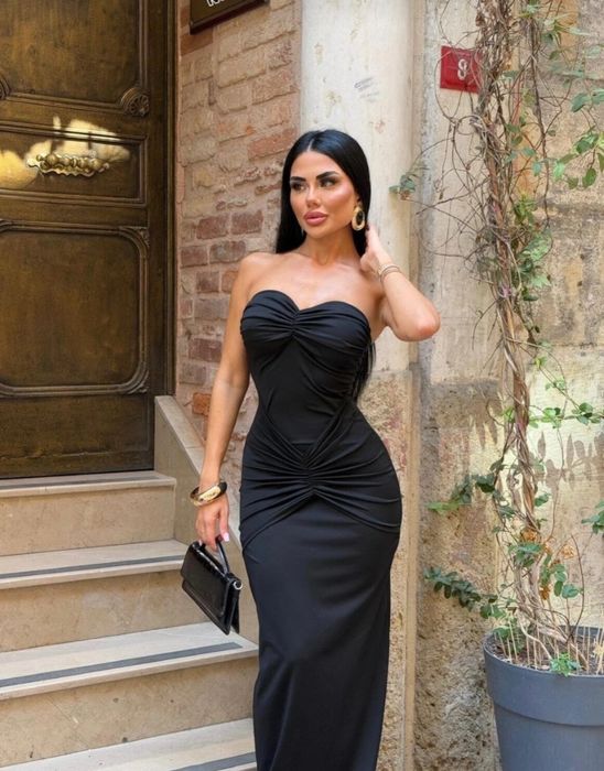 Дълга рокля по тялото