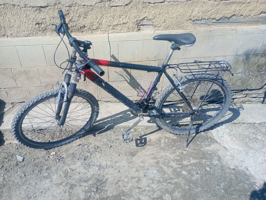 Vând bicicletă în stare bună de funcționare