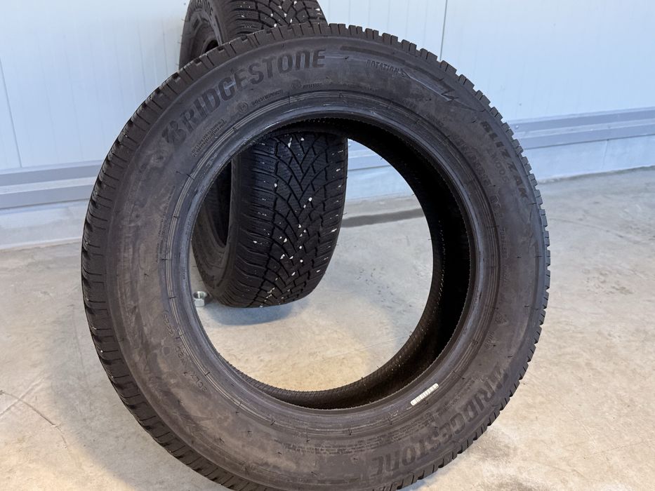 185/65/15 зимни гуми BRIDGESTONE BLIZZAK LM005
