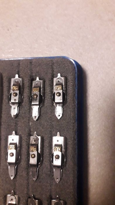 НЕМСКИ комплект за чертане Мarkant писалка