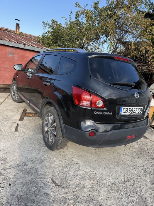 Nissan qashqai продава св на части или цяло