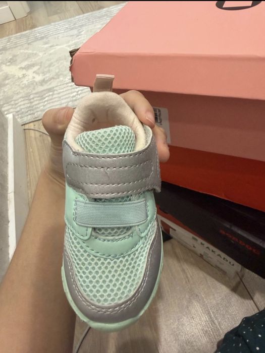 Кроссовки детские для девочки