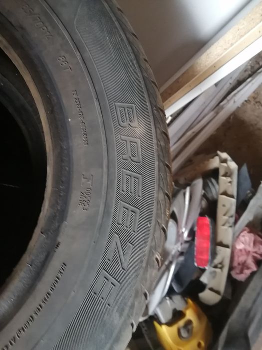 Продам комплект летней резины на 14