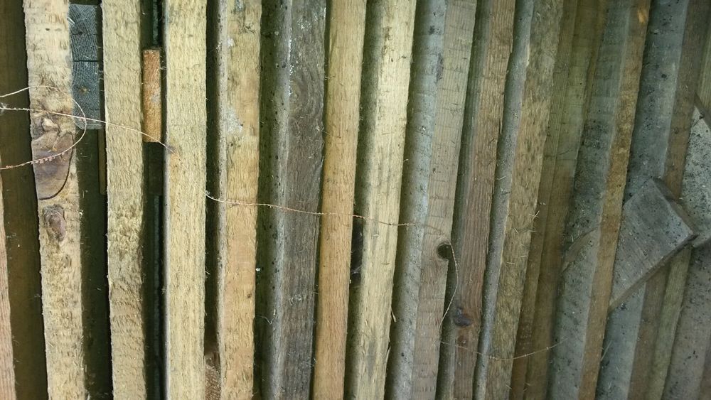 Продава дървен материал