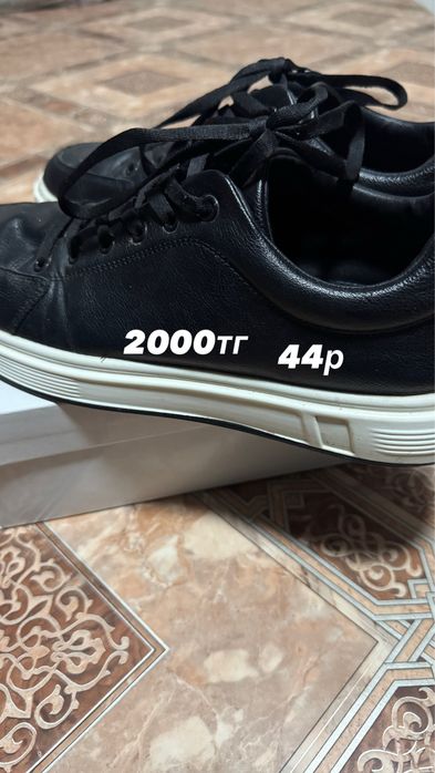 Мужская обувь за 2000