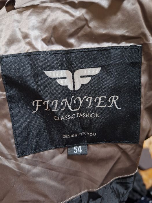 Продаётся новая куртка  54 размер