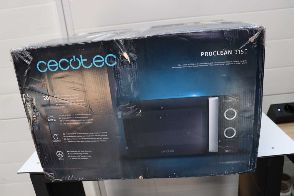 Микровълнова фурна Cecotec Pro Clean 3150, кварцов грил, 800W, 20л, полирано сребърно огледало отпред, лек транспортен ДЕФЕКТ