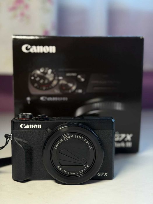 Canon G7X Mark III - !!! Н А Л И Ч Н И !!!