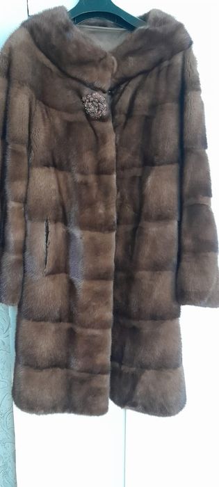 Продам  норковую шубу