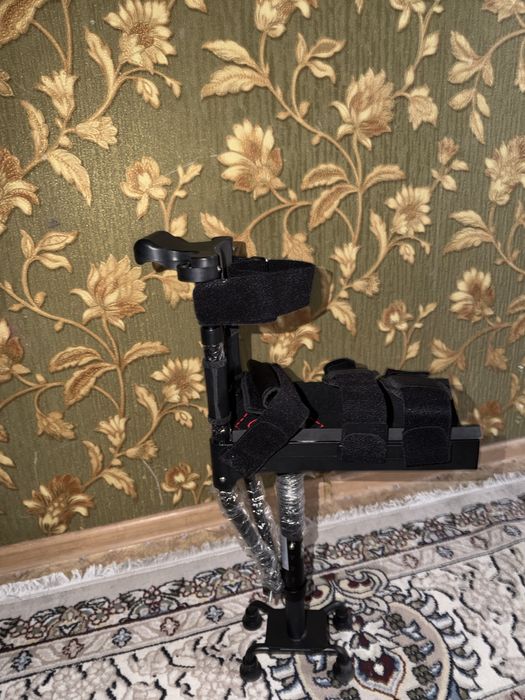 Костыль под колено