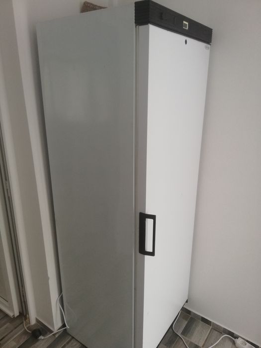 Lada frigorifica perfect functionala