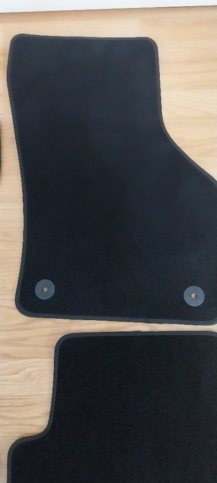 Мокетни стелки за Шкода Супърб