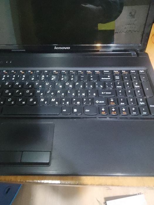 Ноутбуки бу есть три штуки.