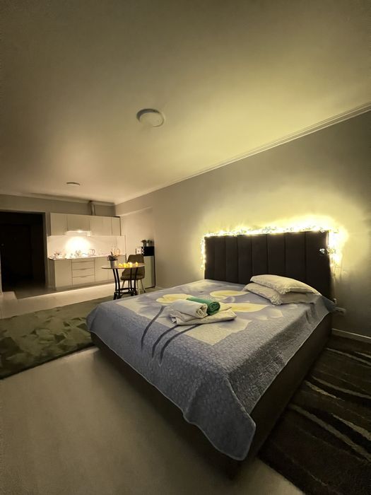 Арбат, на ночь 15000 по часам 2500