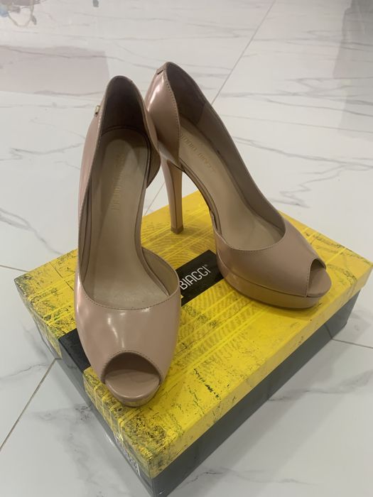 Продам туфли