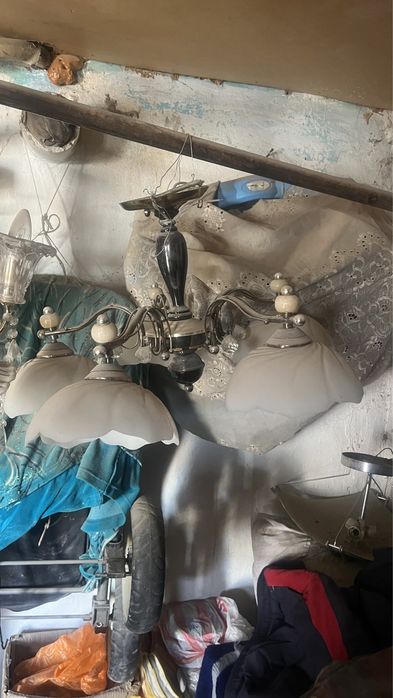 Люстры стеклянные