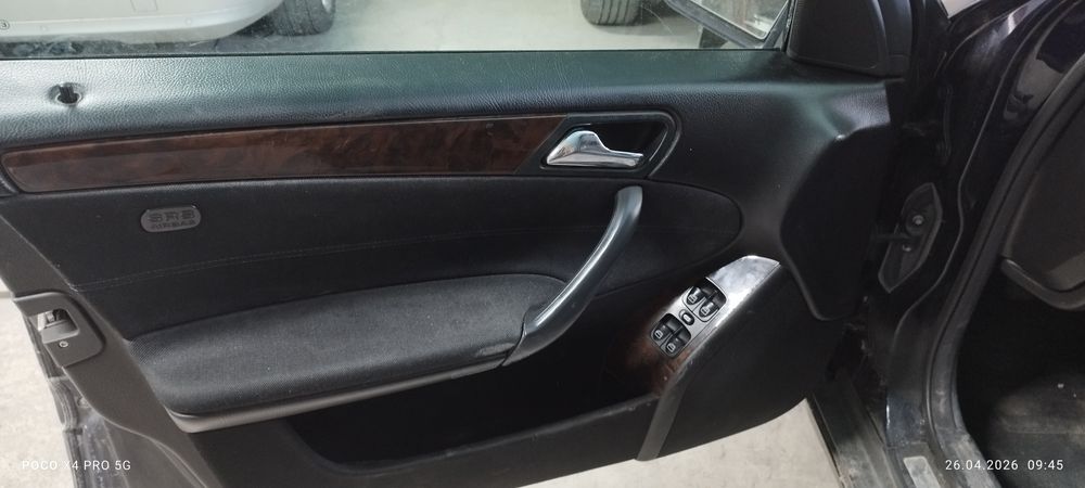 Мерцедес W203 на части
