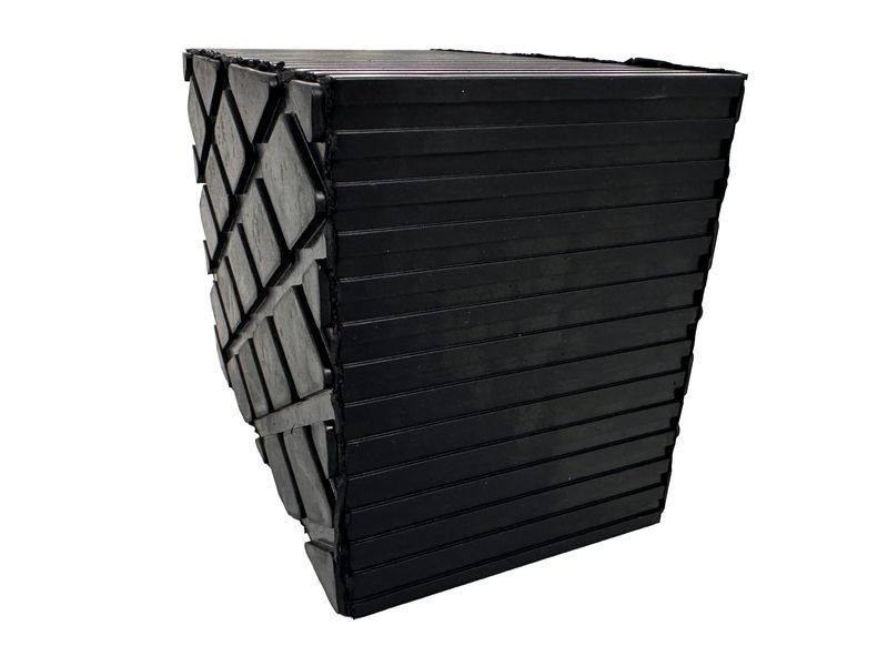 Гумен тампон квадратен за ножичен подемник 160x120х100 мм gebo tools