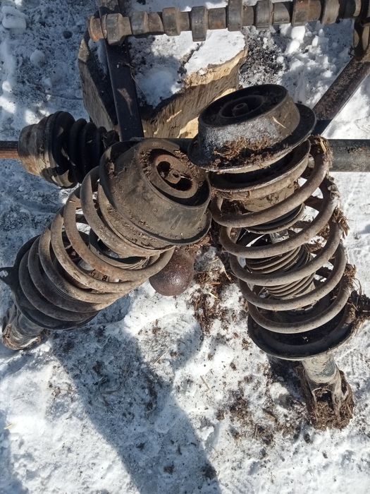 Продам запчасти на пасат Б3