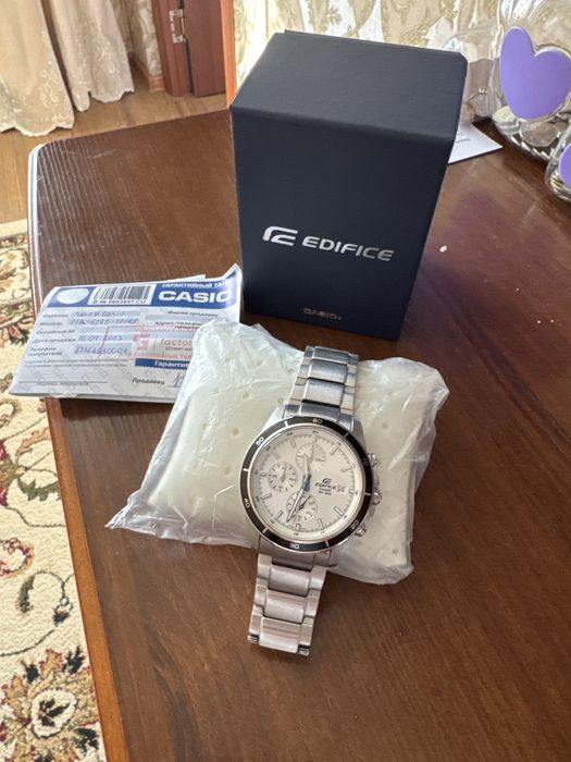 Продам часы оригинал  CASIO
