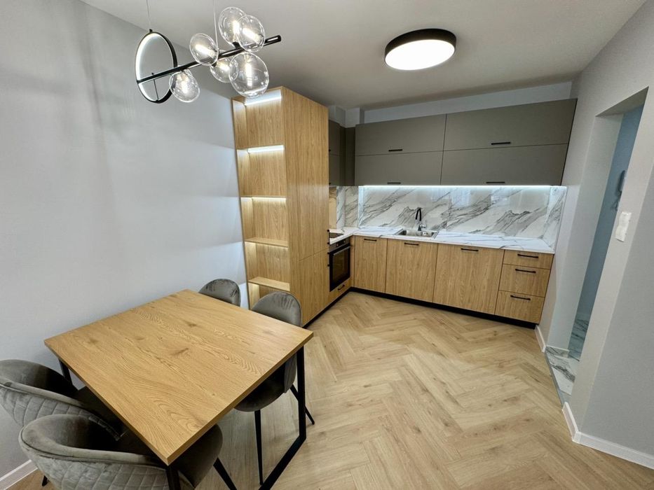 Продава се Двустаен апартамент в Пловдив, Южен - 64 кв.м за 2186 €/кв.м - Снимка #3