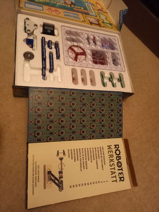 Конструктор Електрически Космос и Роботи