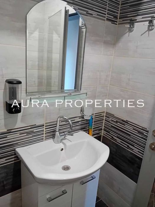 Дава се под наем Двустаен апартамент в Разград, Център - 80 кв.м за 255 € - Снимка #5