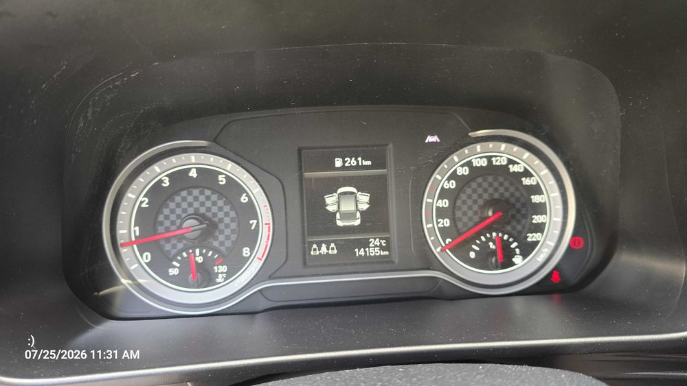 Vând Hyundai i20 Comfort, 2022, benzină 1.2 MPI 84 CP, cutie manuală, cu doar 14.000 km