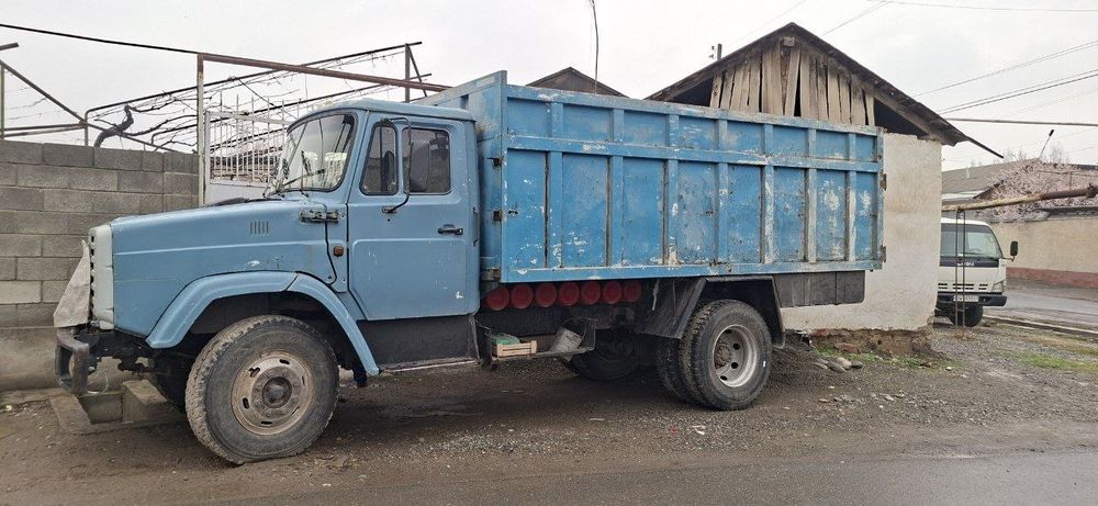 Зил сотилади матор каропка зор