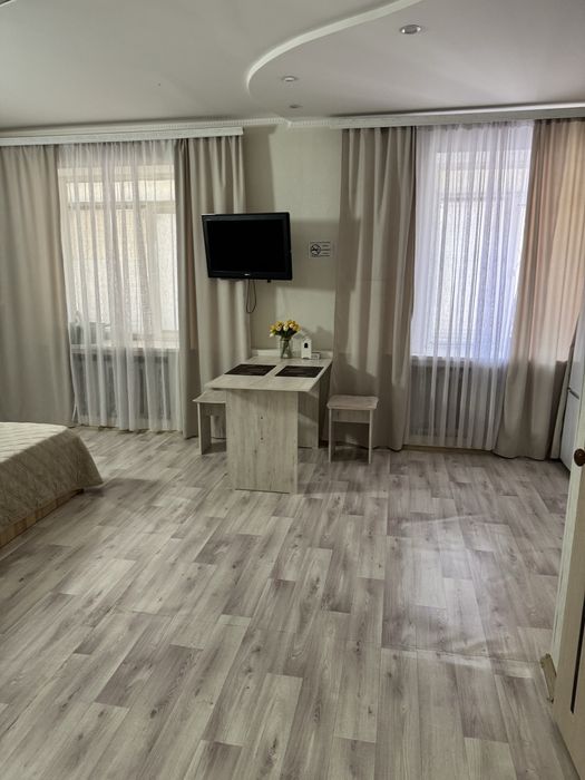 Посуточно 1 комн. Документы.