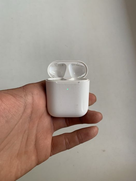 Apple airpods 2