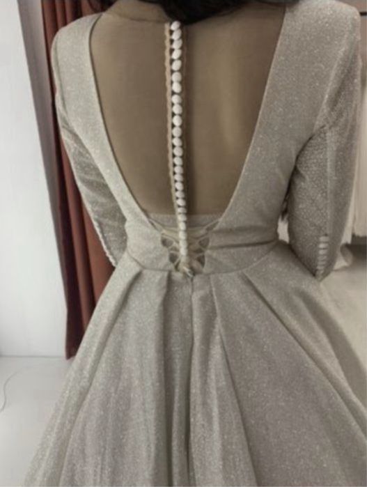 Продам свадебное глиттерное платье