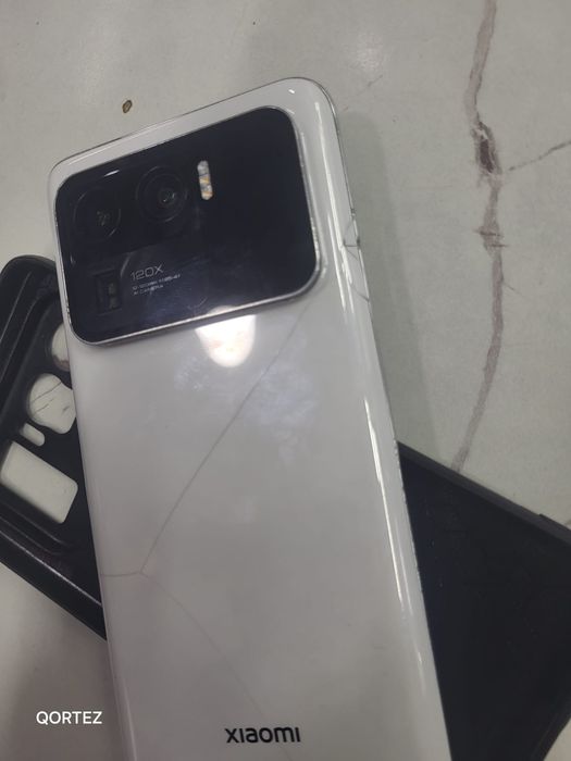 Ксяоми 11 ультро