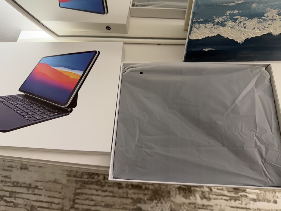 Чехол клавиатура на айпад а 16