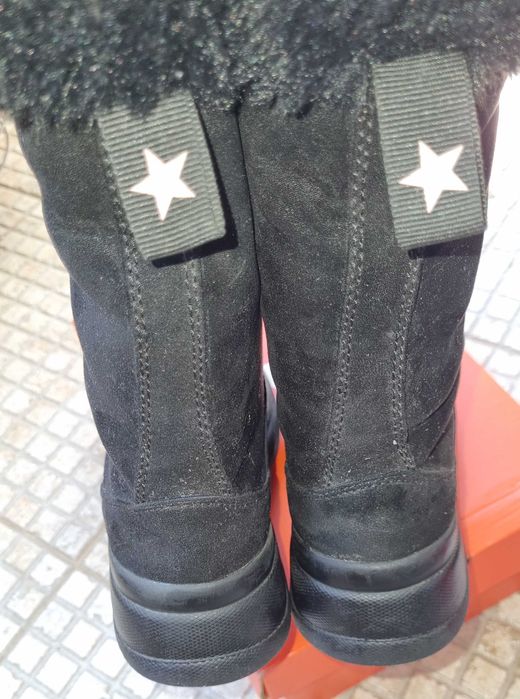 Zara нови летни маратонки и черни топли Зара - 36 н