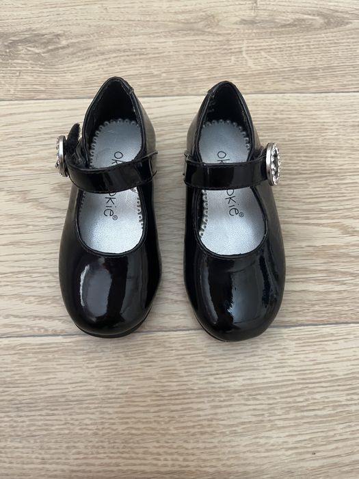 Новые туфли лакированные