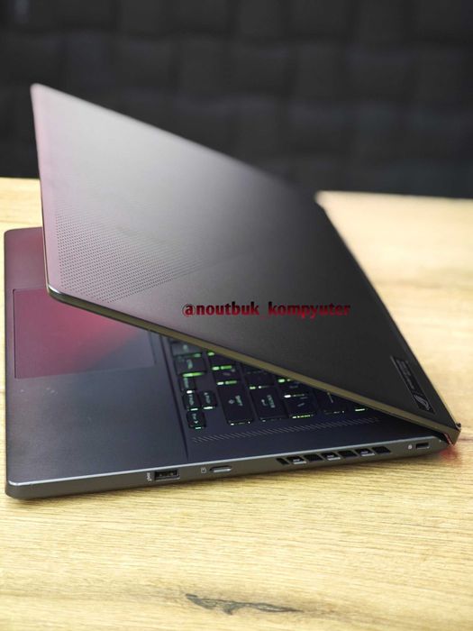 Мощный игровой Asus Rog Zephyrus G15