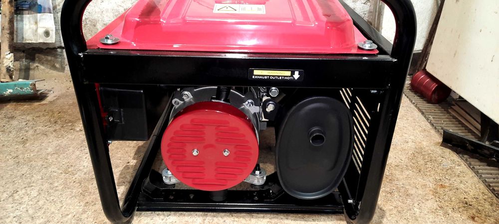 Бензогенератор MAKITA EG6050A c ABP.