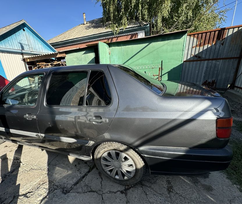 Фольксваген венто за 1,200000 тг