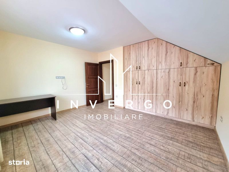 Casa, 5 camere,  de vanzare, in Floresti